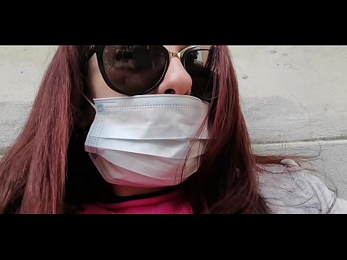 ❤️ Bidh Nicoletta a’ faighinn dìoghaltas air a nàbaidh agus pees anns a ’gharaids aige (cuarantine Eadailteach sònraichte Covid19) ❤️❌ Porn cruaidh leinn ❤